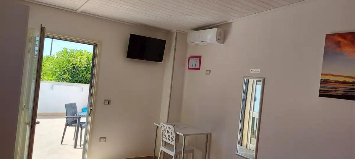 פורטו צ'זראו Briciola'S Rooms מראה חיצוני תמונה